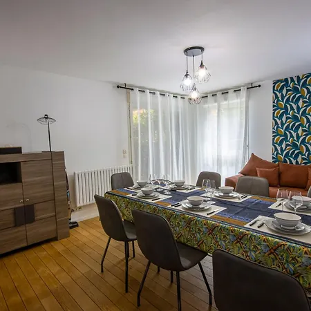 Cosy Aux Portes De Paris - 10 Pers Appartamento